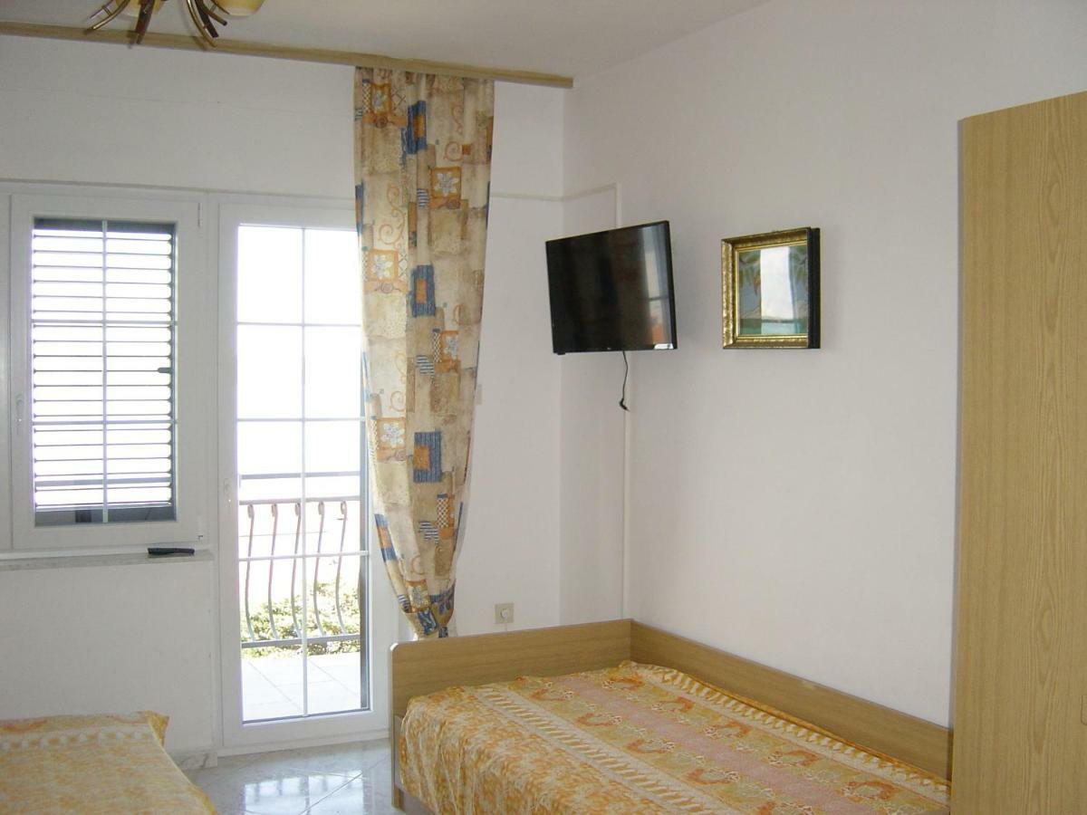 Ferienwohnung Ana Crikvenica Esterno foto
